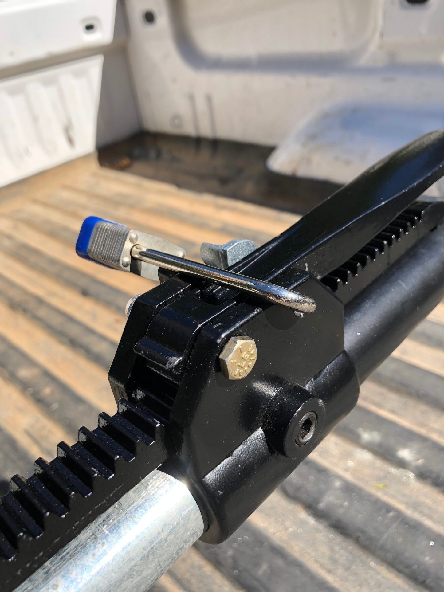 Block & Brace System - Nuclear Gauges