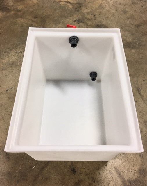 30-Gallon Molded Polyethylene Tank Complete